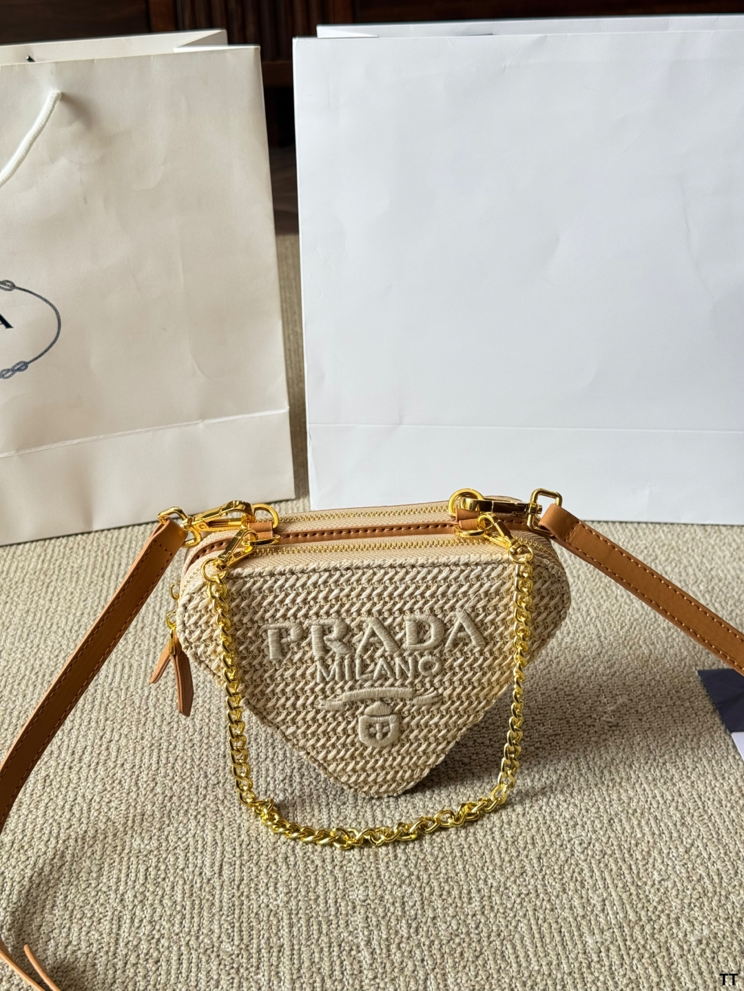 PRADA bag 275